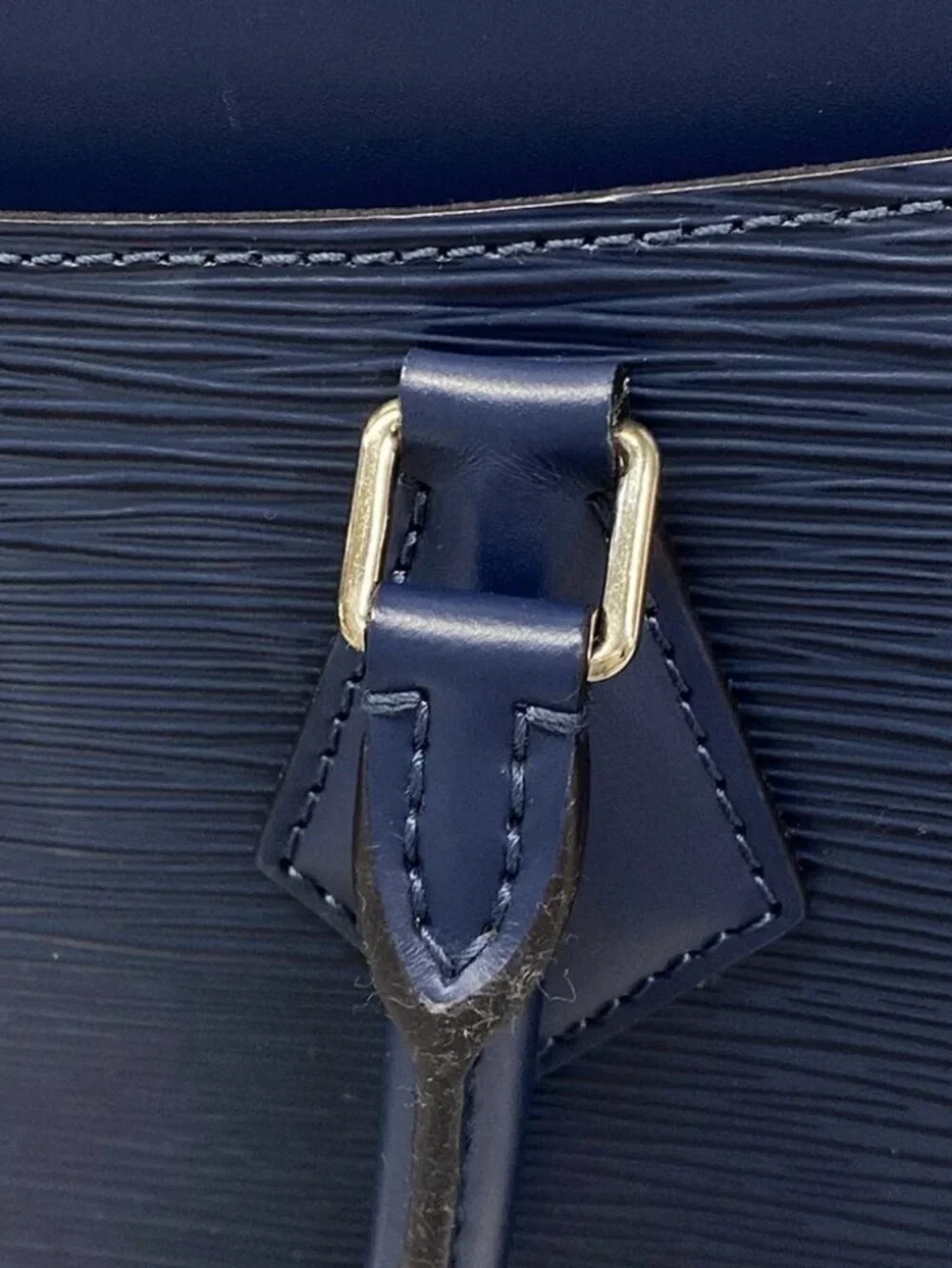 LOUIS VUITTON Soufflot MM M94375 Indigo Blue Epi AA2146 Handbag